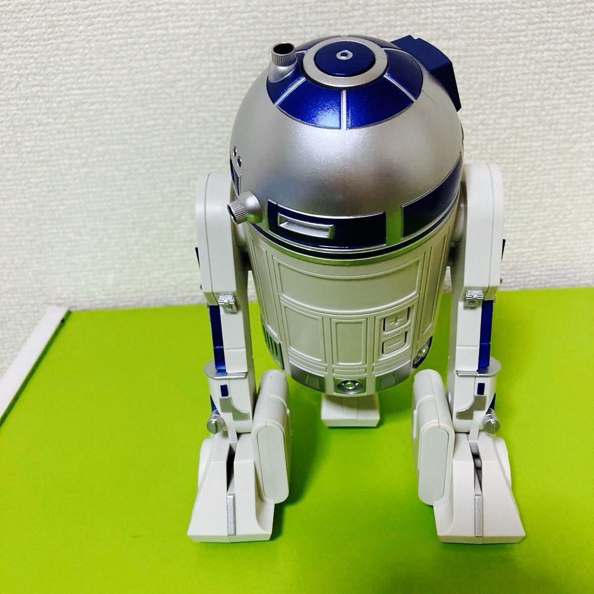 スター・ウォーズ R2-D2 目覚まし時計 音声・アクション付き スター・ウォーズ R2-D2 目覚まし時計 音声・アクション付き