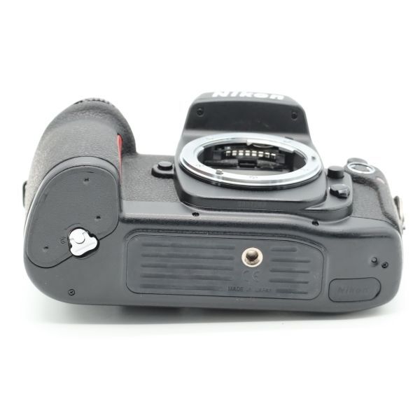 Nikon ニコン F100 箱 #2604(ニコン)|売買されたオークション Nikon ニコン F100 箱 #2604(ニコン)|売買されたオークション
