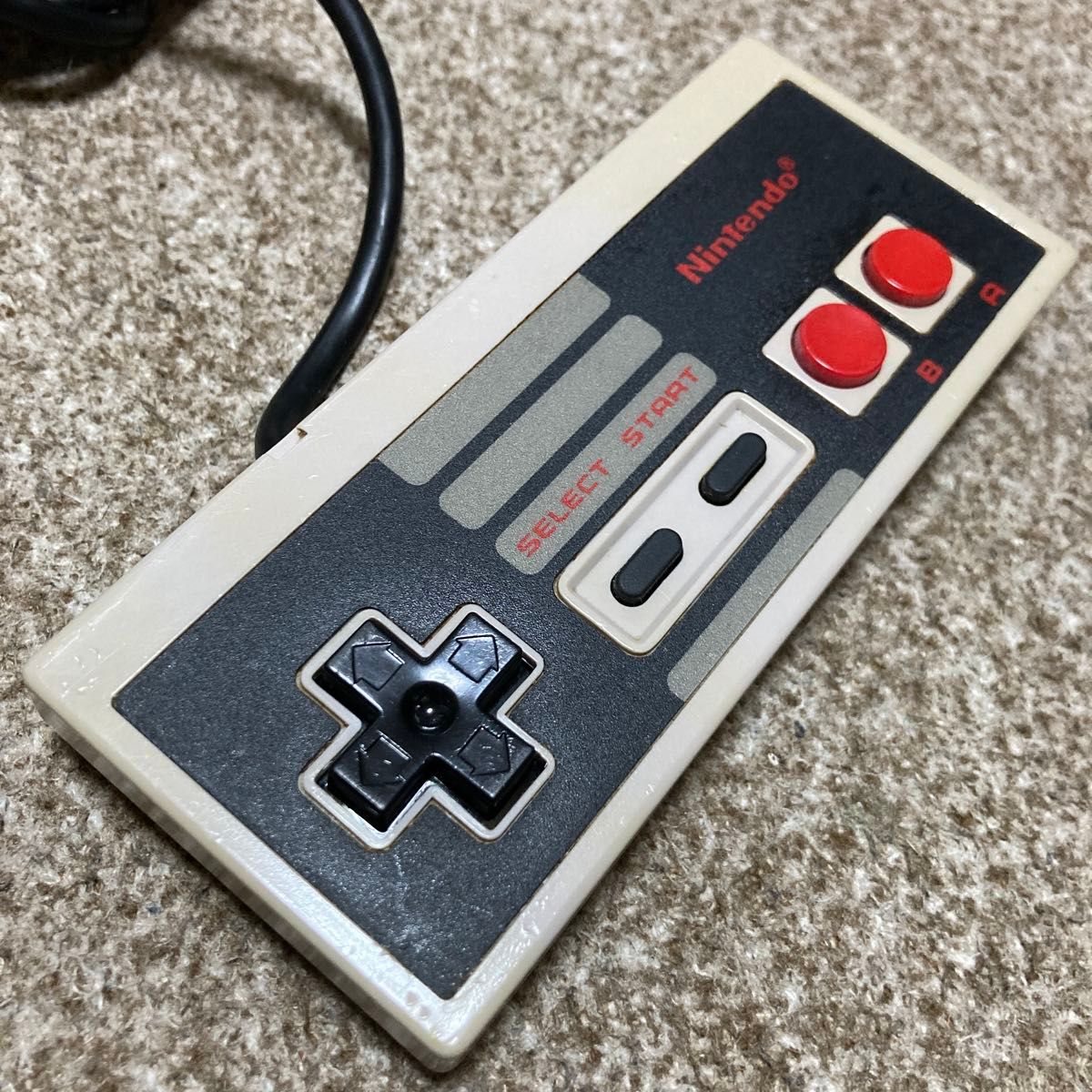 動作確認済み 希少 レア 海外版 ファミコン NES 純正 動作確認済み 希少 レア 海外版 ファミコン NES 純正