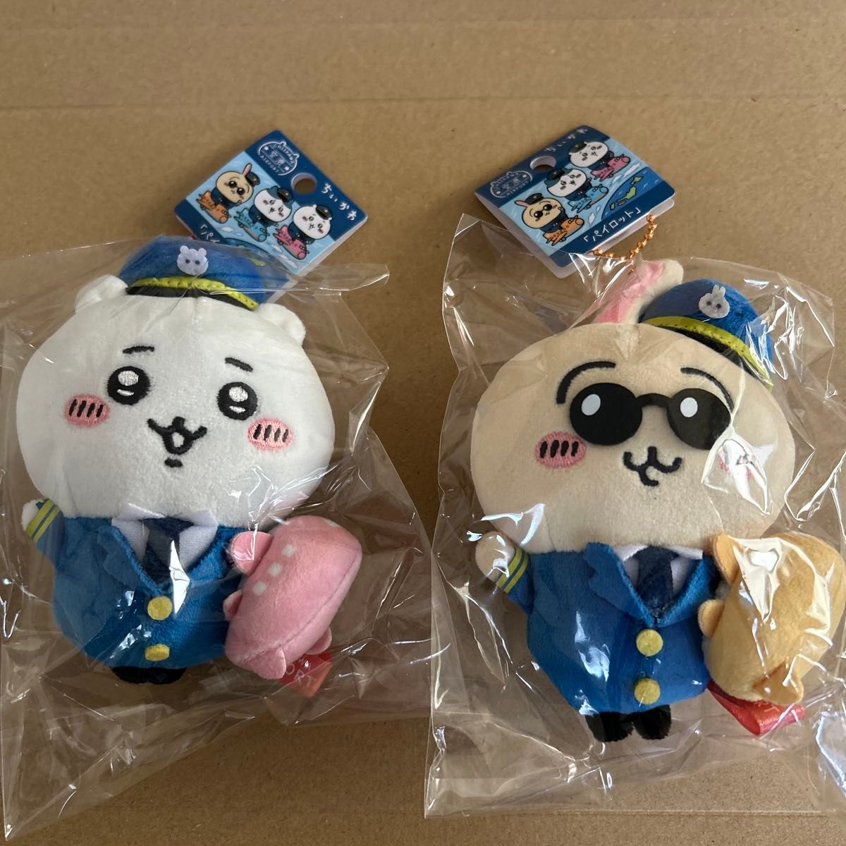 ちいかわ 空港限定 パイロット ぬいぐるみキーチェーン ちいかわ ちいかわ 空港限定 パイロット ぬいぐるみキーチェーン ちいかわ