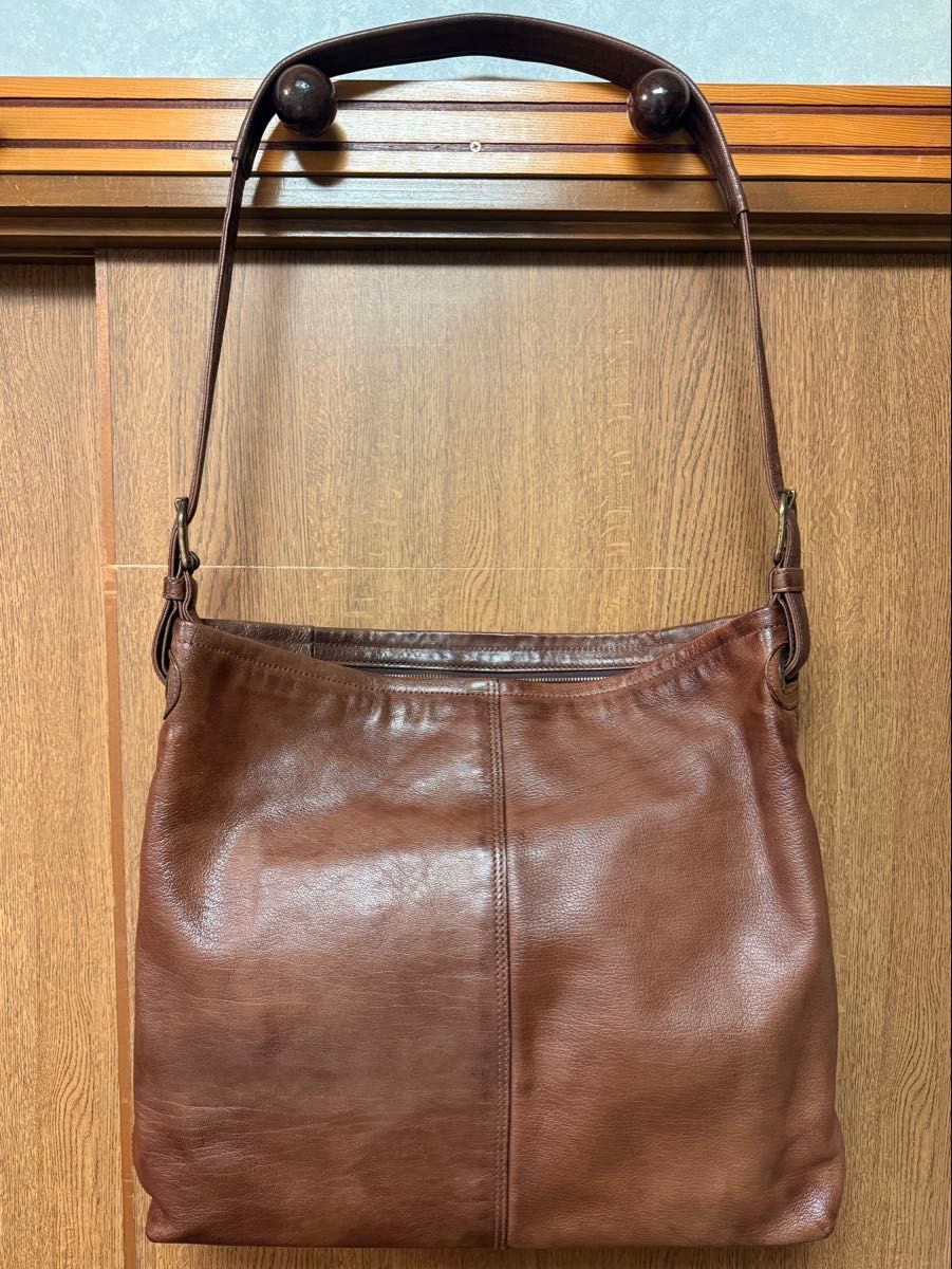 ゲンテン genten レザー ショルダーバッグ(ブラウン)