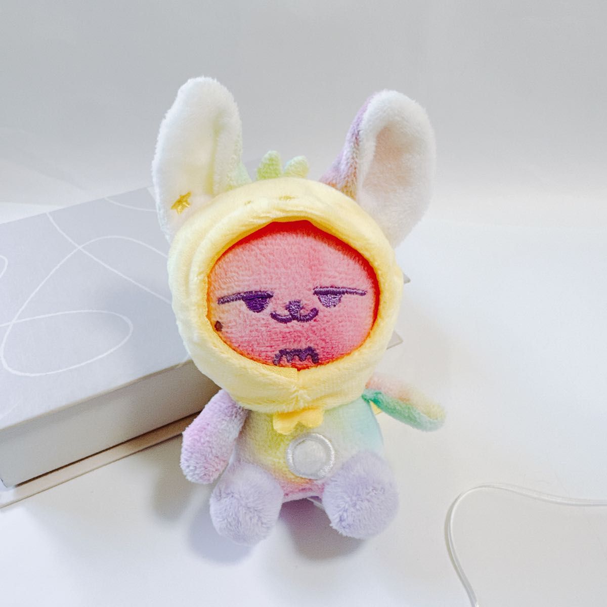 TXT ヨンジュン プルバトゥ ファンチュン レインボー ぬいぐるみ TXT ヨンジュン プルバトゥ ファンチュン レインボー ぬいぐるみ