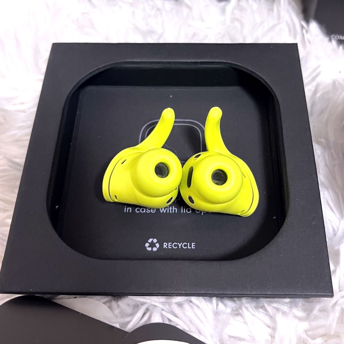 未使用級 希少 Beats Fit Pro ワイヤレスイヤホン ボルト 未使用級 希少 Beats Fit Pro ワイヤレスイヤホン ボルト