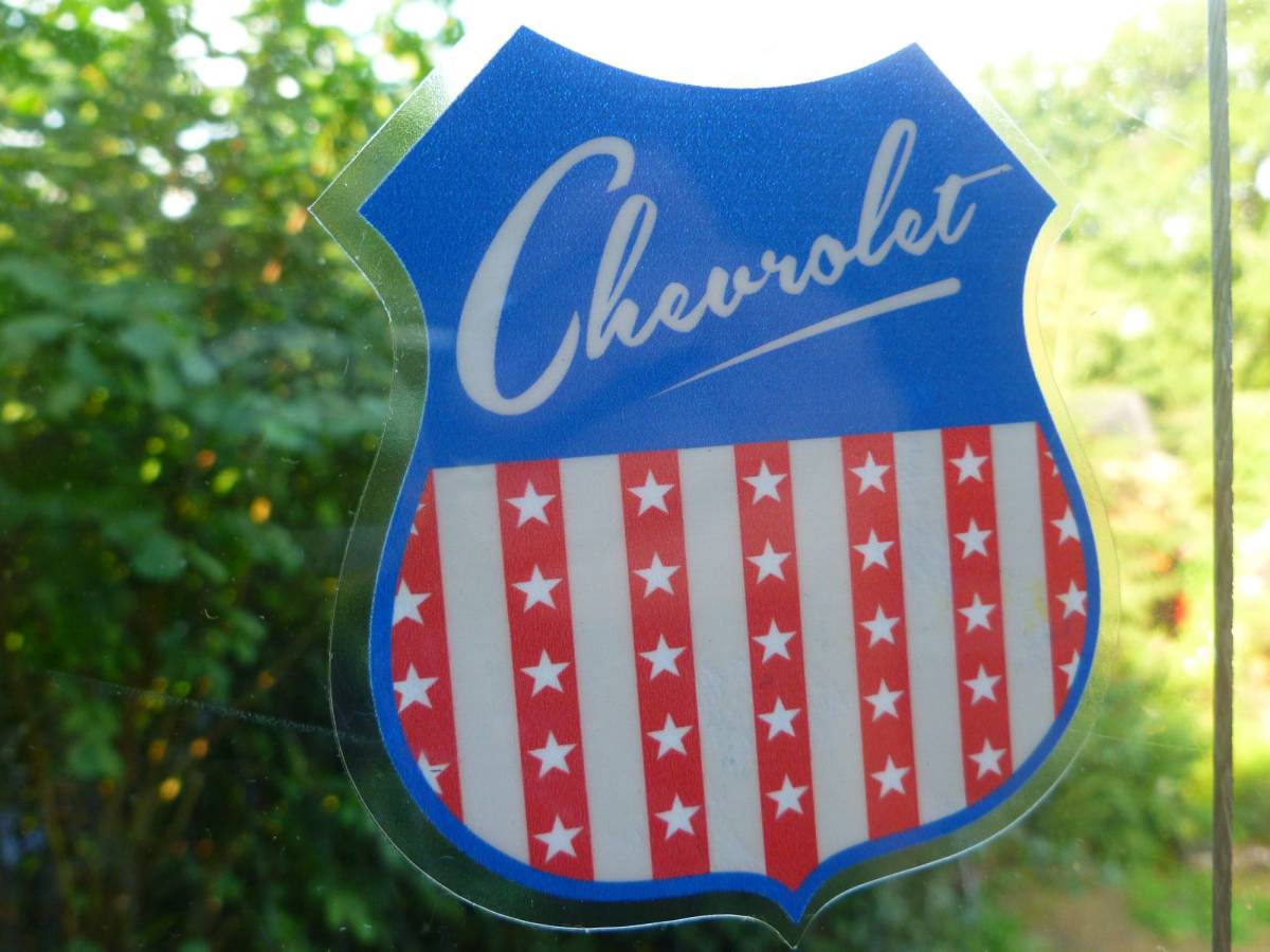 送料無料 Chevrolet USA Shield Sticker Decal シボレー ステッカー シール デカール 75mm x 84mm_画像1