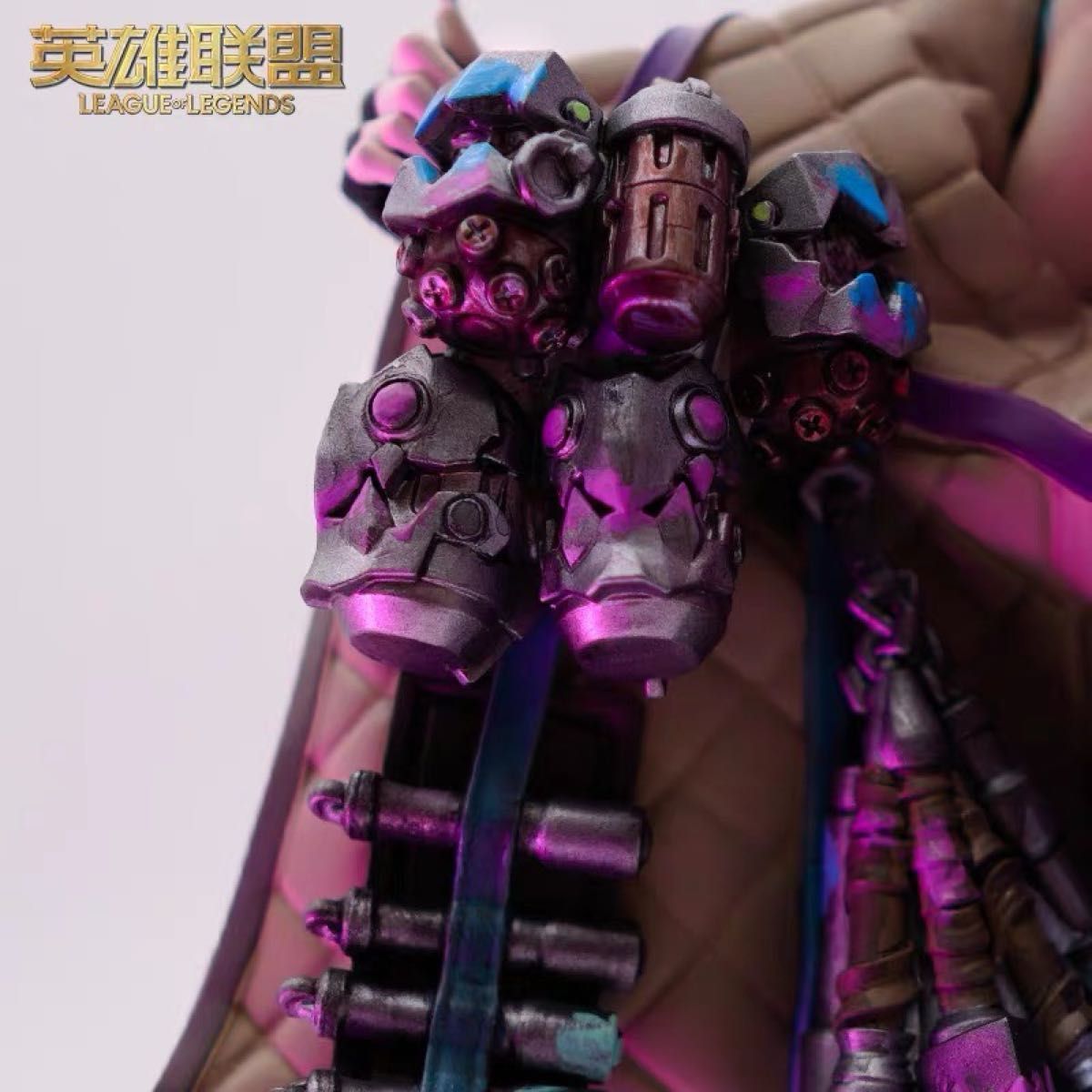 ARCANE League of Legends VALORANT フィギュア VALORANT ARCANE League of Legends VALORANT フィギュア VALORANT