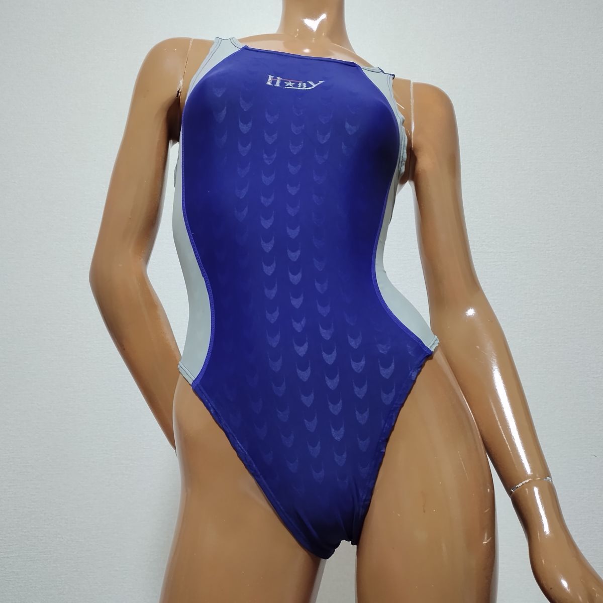 18*女子競泳水着(Lサイズ)☆ウロコ柄☆ハイレグ・オープンバック 18*女子競泳水着(Lサイズ)☆ウロコ柄☆ハイレグ・オープンバック