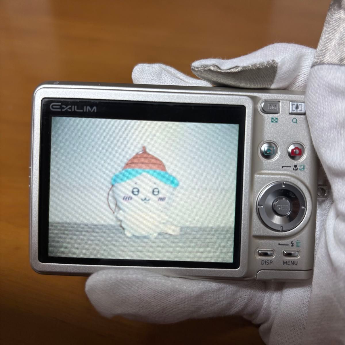 CASIO EXILIM EX-Z57 デジカメ 動作確認済み バッテリーと充電器 CASIO EXILIM EX-Z57 デジカメ 動作確認済み バッテリーと充電器