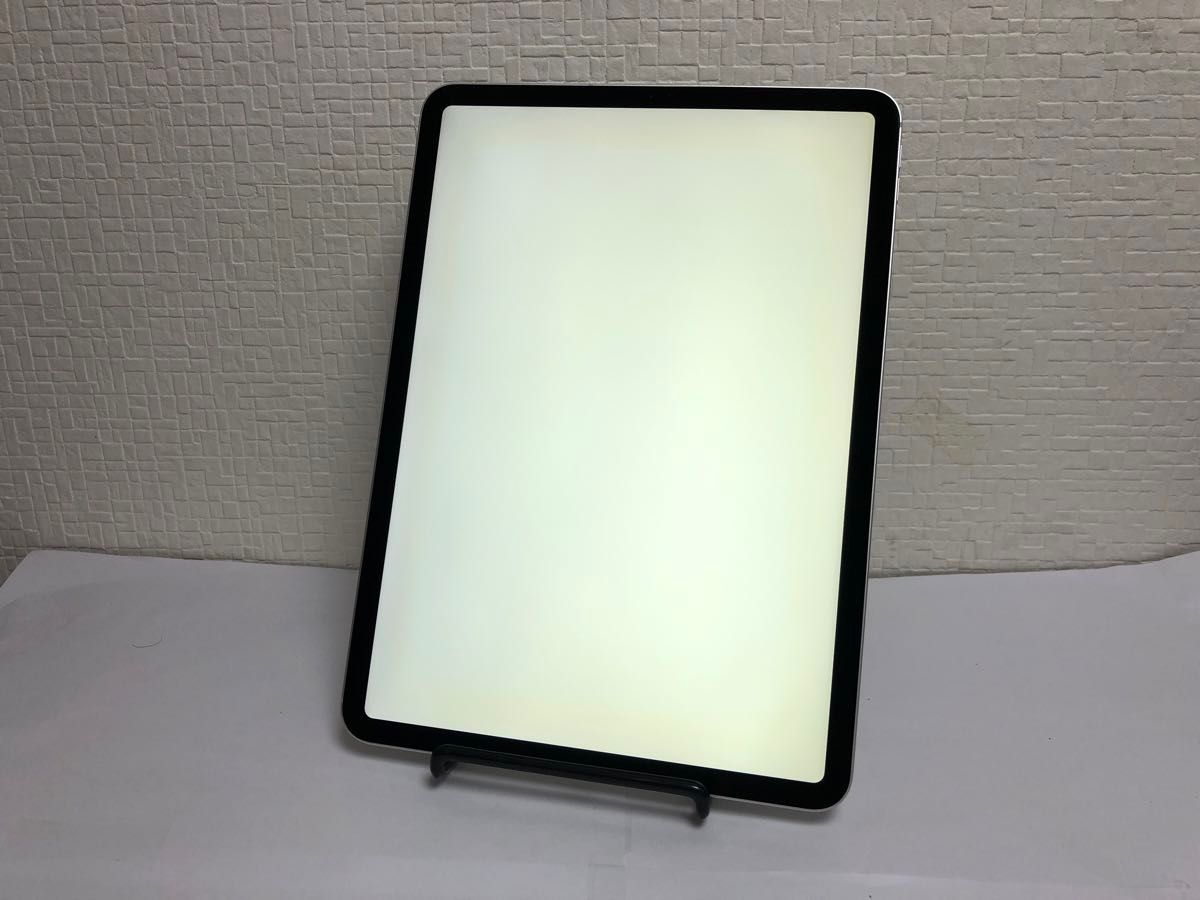 iPad Pro 11インチ(第1世代)Cellular simフリ1TB シルバー No iPad Pro 11インチ(第1世代)Cellular simフリ1TB シルバー No