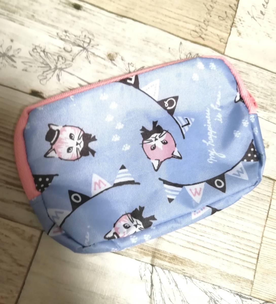K33　猫ちゃんティッシュポーチ☆超かわいい☆今年はこれできまり☆デザイン最高☆絶対欲しい一枚☆