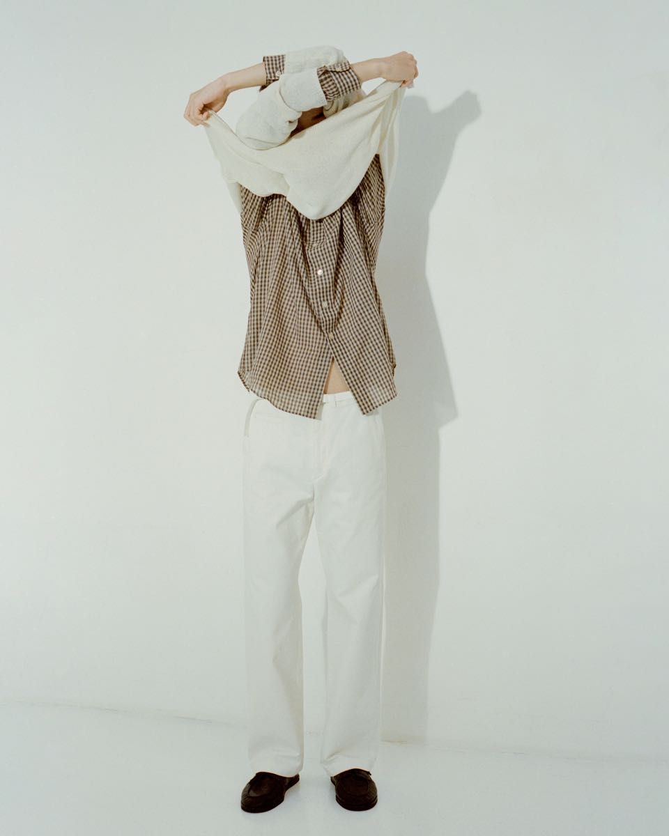AURALEE 25SS WASHED FINX CHINO BELTED PANTS IVORY WHITE AURALEE 25SS WASHED FINX CHINO BELTED PANTS IVORY WHITE