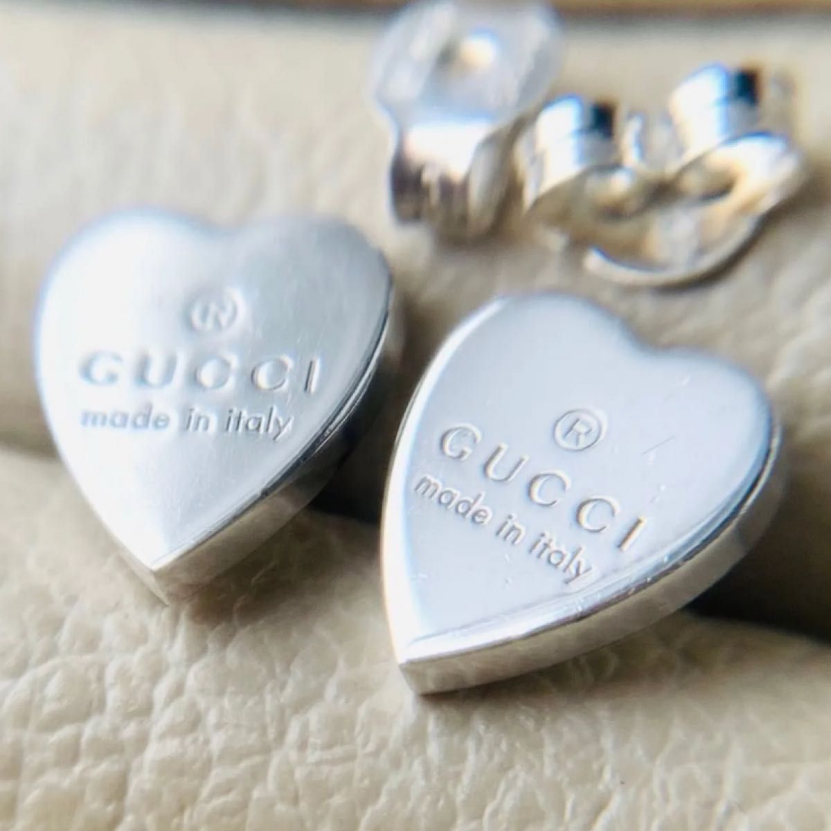 GUCCI グッチ トレードマーク ハート ピアス シルバー 925 スタッド