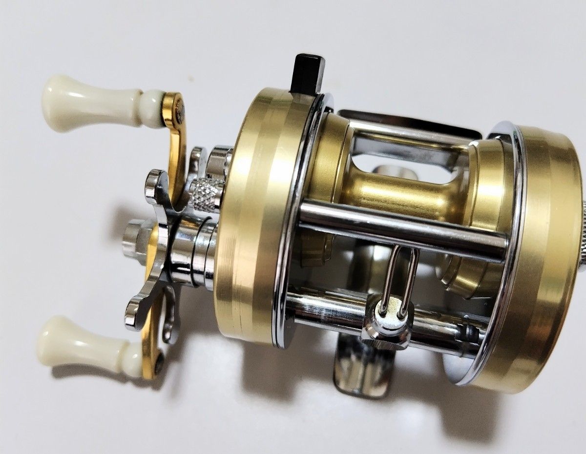 アブガルシア ABU アンバサダー2500Cゴールド ハンドルカスタム アブガルシア ABU アンバサダー2500Cゴールド ハンドルカスタム