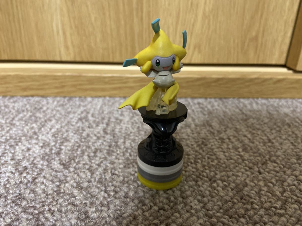 Paypayフリマ 美品 ポケモン バトルフィギュア ジラーチ バトルフィールド1枚つき Paypayフリマ 美品 ポケモン バトルフィギュア ジラーチ バトルフィールド1枚つき