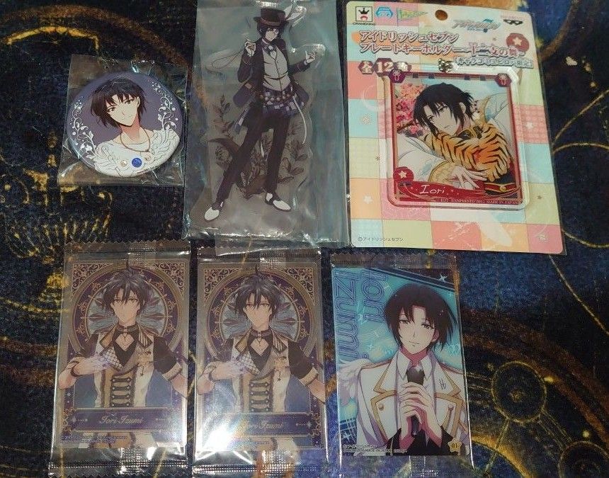 アイナナ 一織 グッズまとめ(バッジ アクスタ ラバスト) アイナナ 一織 グッズまとめ(バッジ アクスタ ラバスト)安