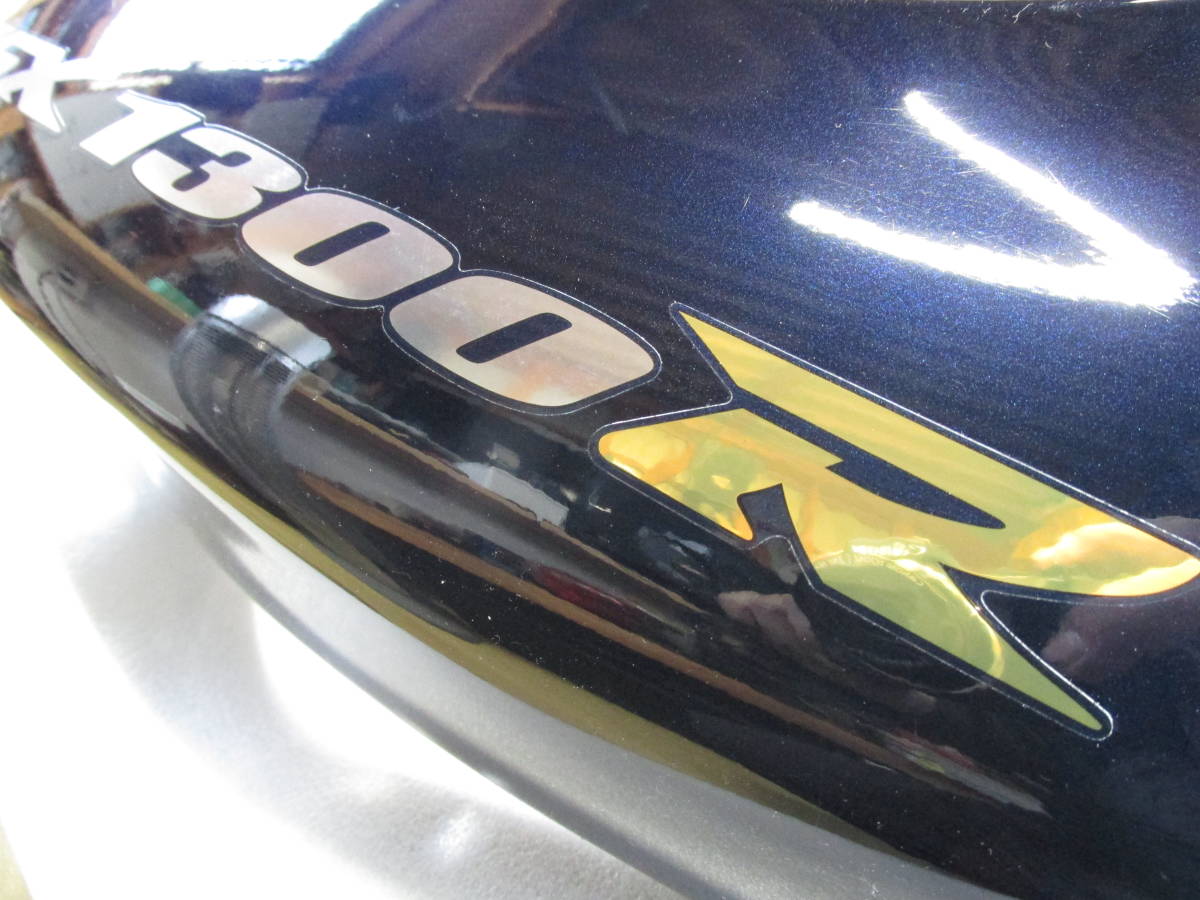 ●　GSX1300R　ハヤブサ　●　リアカウル美品_画像4