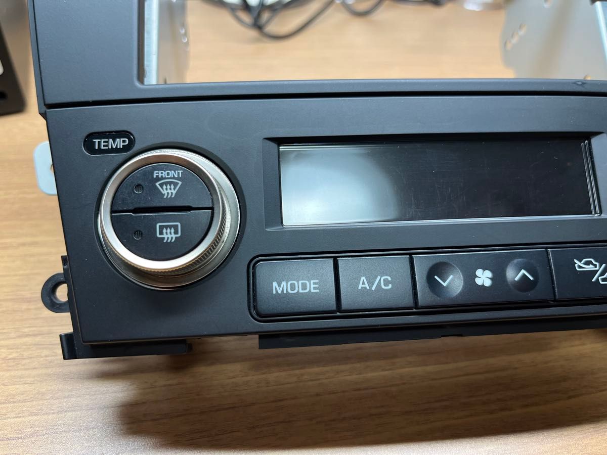 レガシィ BP5 BL5 後期型 エアコン オーディオパネル レガシィ BP5 BL5 後期型 エアコン オーディオパネル