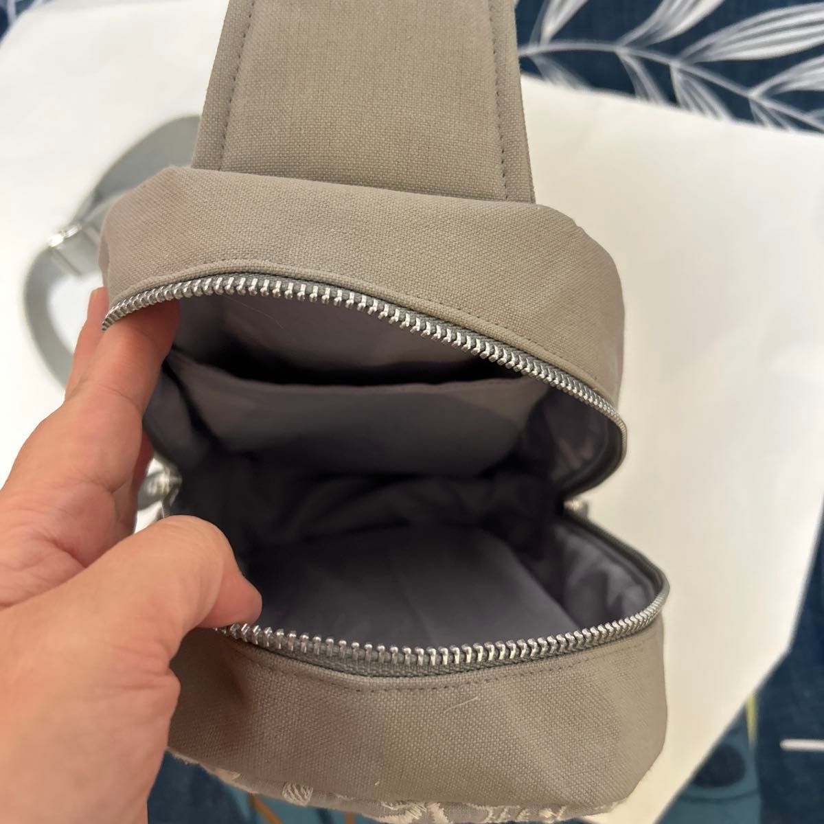 ミナペルホネン ハンドメイド BOXタイプボディバッグ ミナペルホネン ハンドメイド BOXタイプボディバッグ