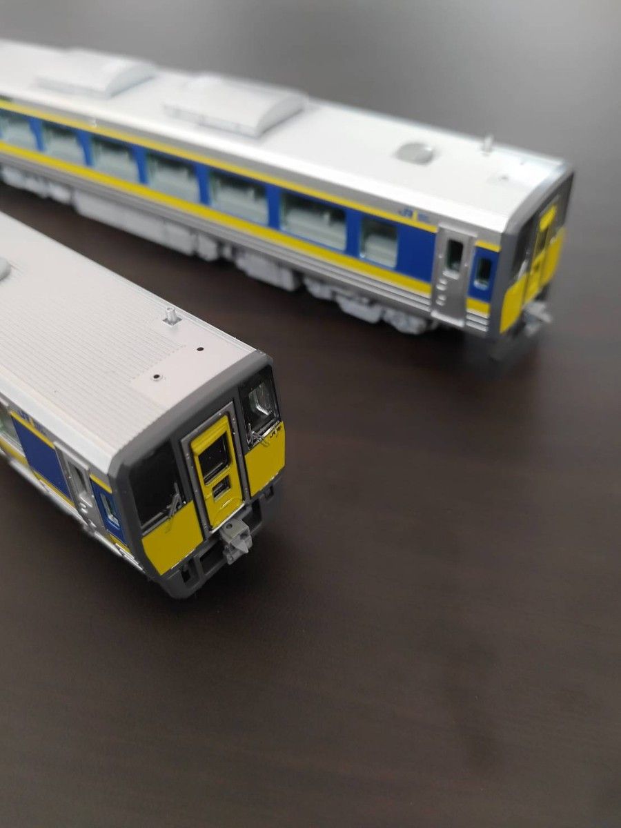 tomix 98564 JRキハ187 500系特急ディーゼルカー(スーパーいなば)セット ライト点灯、モーター付き2両編成 新品