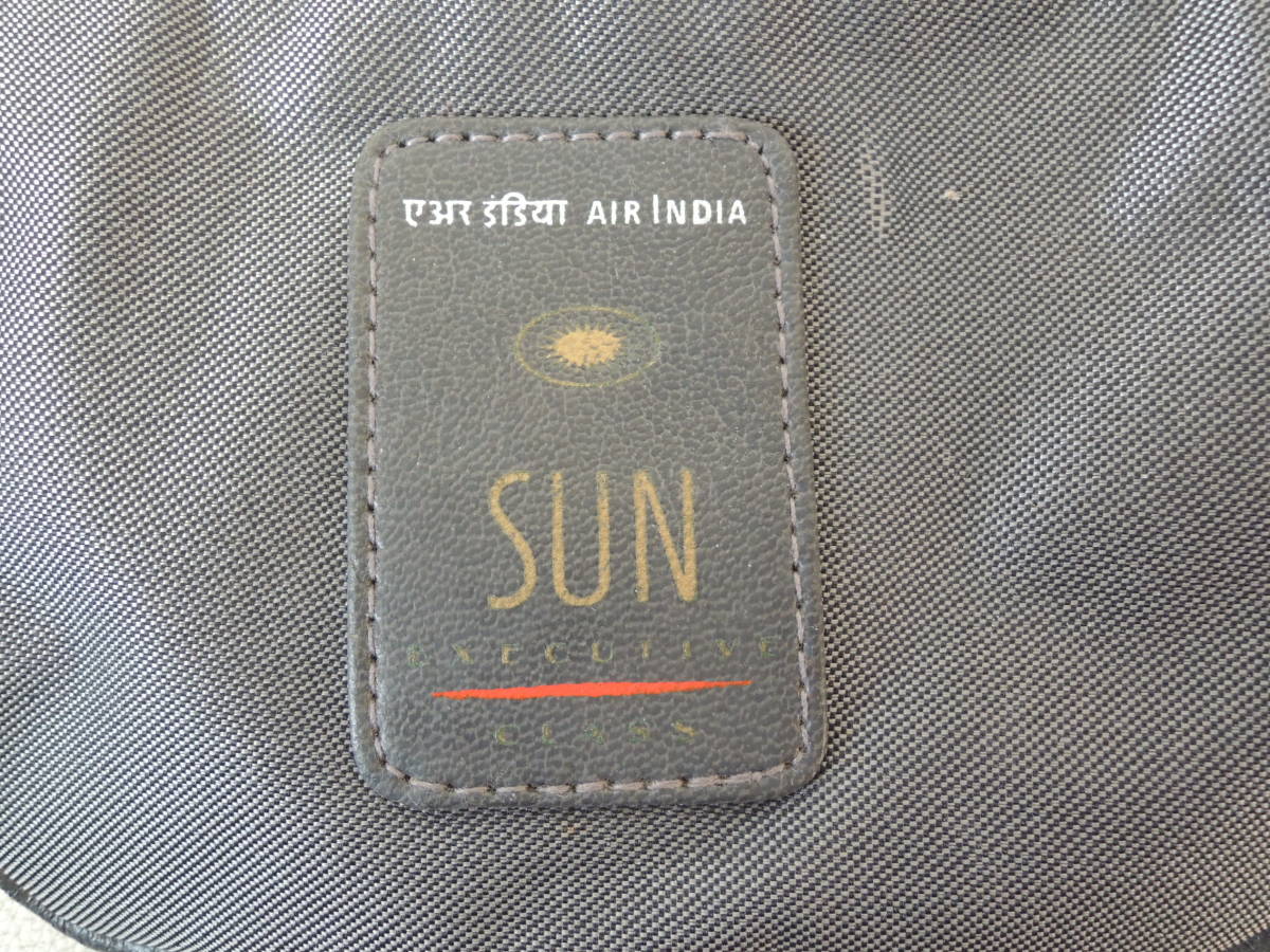 H / AIR INDIA インド航空 エアーインディア ポーチ SUN EXECUTIVE CLASS 中古品_画像4