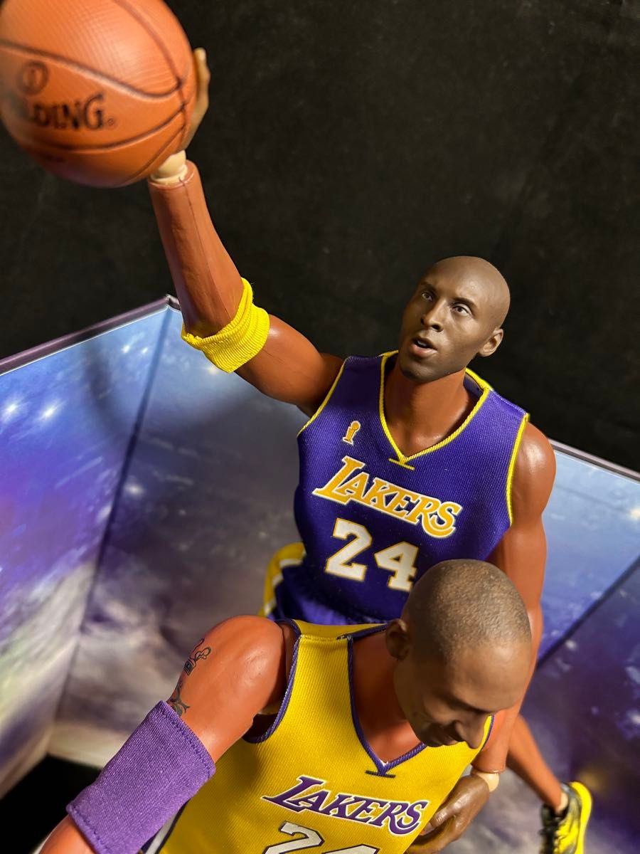 NBA Kobe コービー・ブライアント フィギュア 1/6 2体セット NBA Kobe コービー・ブライアント フィギュア 1/6 2体セット