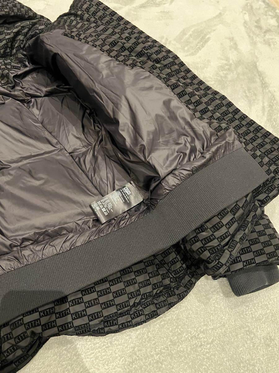 Kith サイズS Monogram Midi Puffer Black ダウンジャケット Kith サイズS Monogram Midi Puffer Black ダウンジャケット