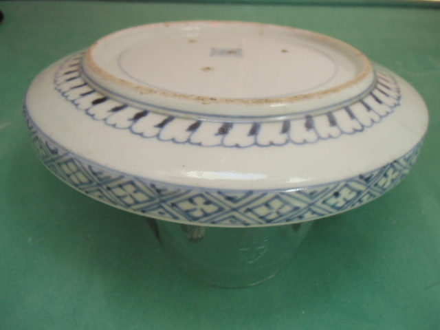  total . Tang . old Imari Edo middle period angle luck 6 size plate 