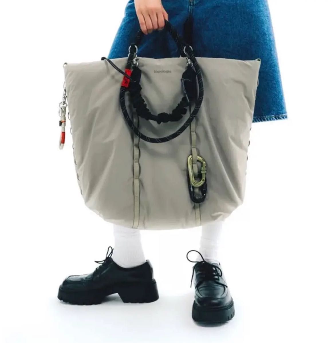 新品 Topologie Cloud Tote クラウドトート(ストラップ付き 新品 Topologie Cloud Tote クラウドトート(ストラップ付き
