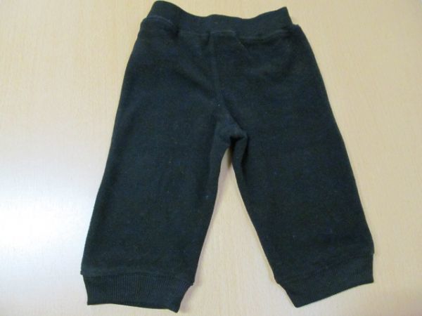 (33679)西松屋 ベビー パンツ ズボン フリース ブラック 60～70cm USED_平置き(約)　 Ｗ18㎝ 丈35㎝