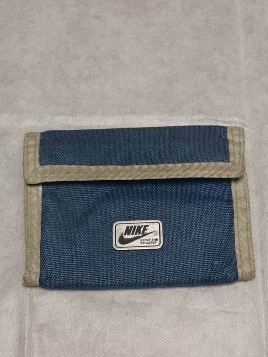 ナイキ　NIKE　財布　2つ折り財布　正規品　当時物　美品　wallet　ウォレット　レアアイテム　希少品　入手困難　【管理（Y）2020-NK-RA】_大切に保管してありました、商品です。