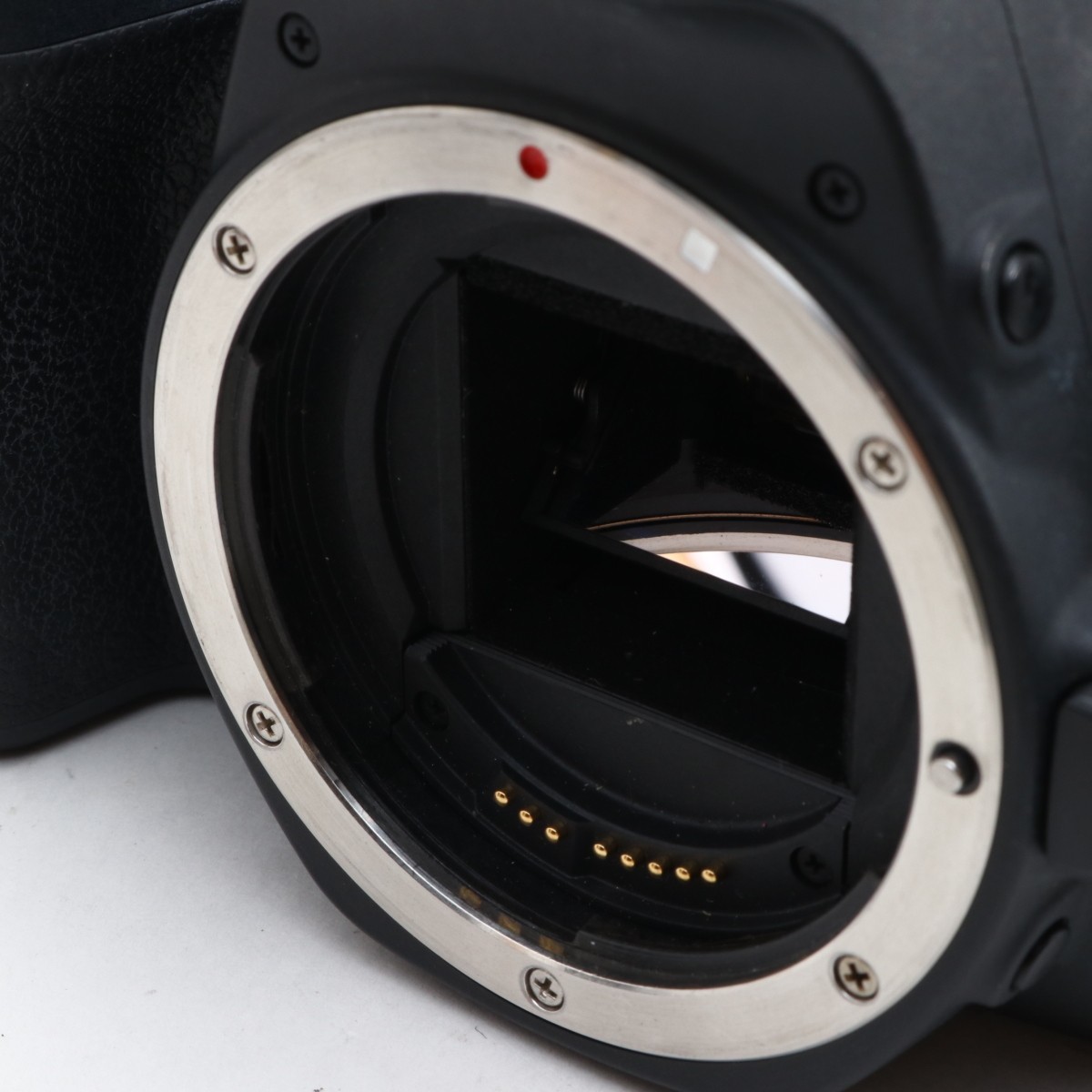 中古 美品 Canon EOS Kiss X9 レンズセット キャノン 一眼レフ カメラ 人気 おすすめ 初心者 新品8GBSDカード付_画像4