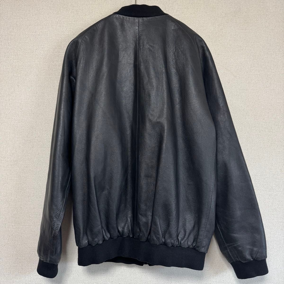 牛革 adidas レザー ジャケット 黒 M トラッカー 本革 ブルゾン 牛革 adidas レザー ジャケット 黒 M トラッカー 本革 ブルゾン