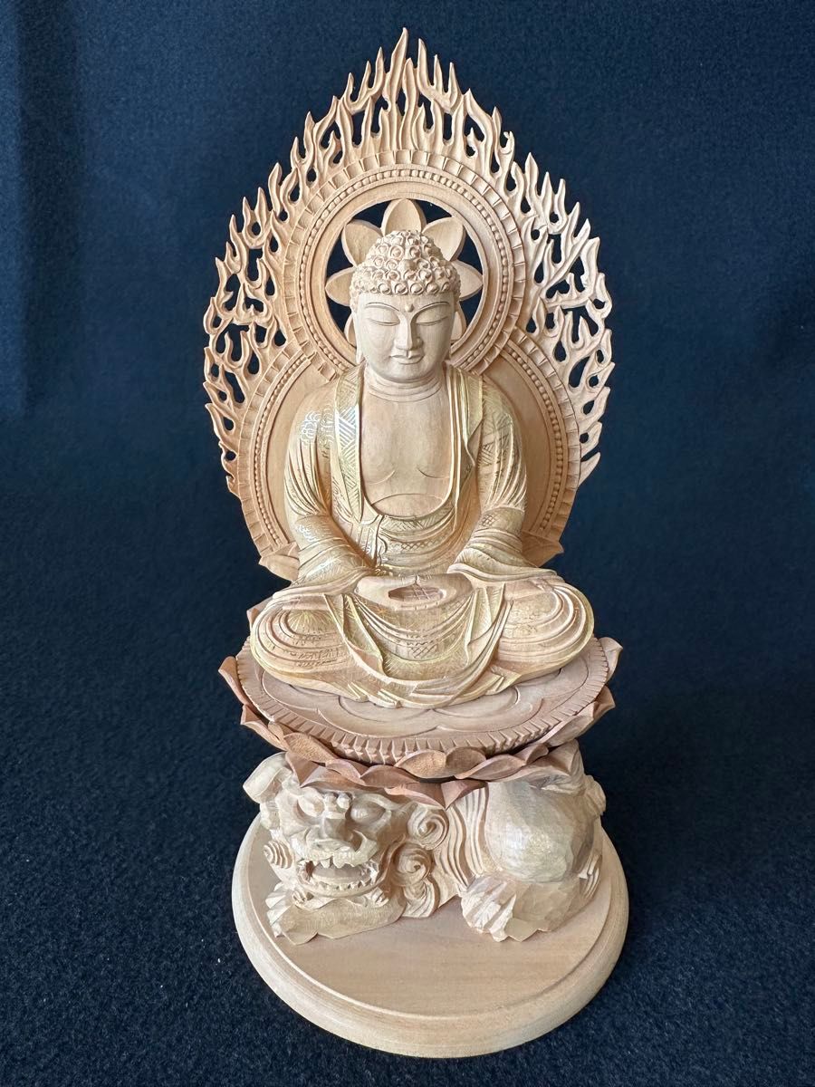 釈迦如来座像 金泥 高さ約20cm 仏教美術LA3 木彫仏教 木彫り 釈迦如来座像 金泥 高さ約20cm 仏教美術LA3 木彫仏教 木彫り