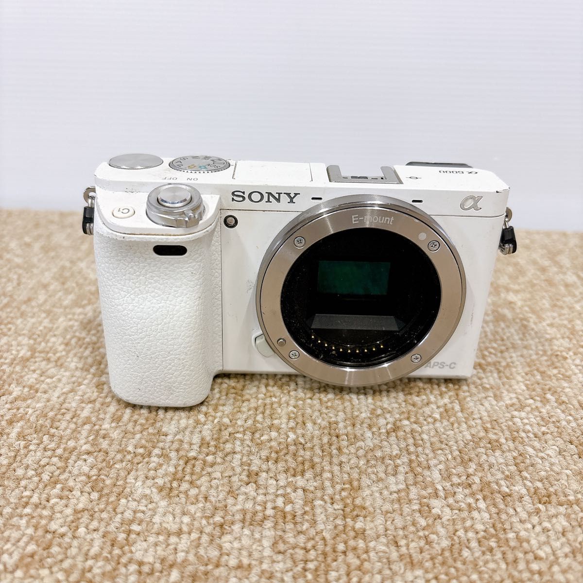 SONY α6000 ILCE-6000 デジカメ ホワイト白|Yahoo!フリマ(旧 SONY α6000 ILCE-6000 デジカメ ホワイト白|Yahoo!フリマ(旧