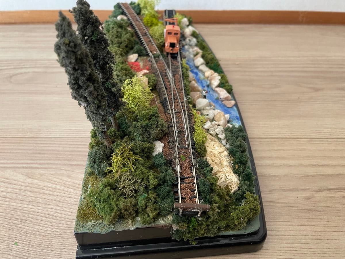 鉄道ジオラマ(渓谷のスイッチバック) Nゲージ展示台 ジオラマ 鉄道ジオラマ(渓谷のスイッチバック) Nゲージ展示台 ジオラマ
