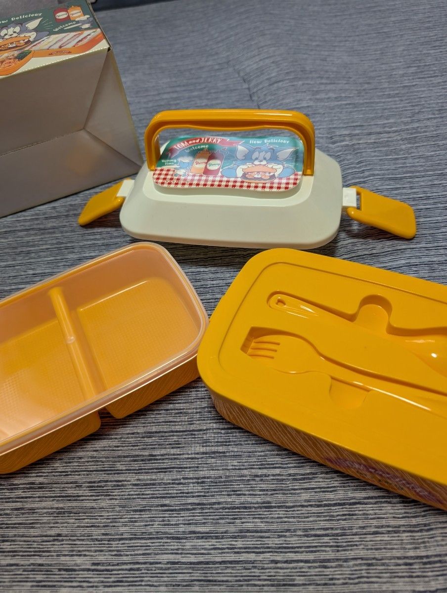 春セール 新品未使用 トムとジェリー 3点セット ピクニック 春セール 新品未使用 トムとジェリー 3点セット ピクニック