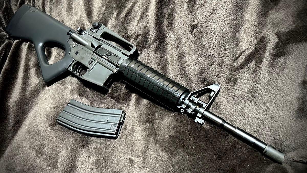 東京マルイ M4A1 カービン アサルトライフル RIGHT製 スナイパー 東京マルイ M4A1 カービン アサルトライフル RIGHT製 スナイパー