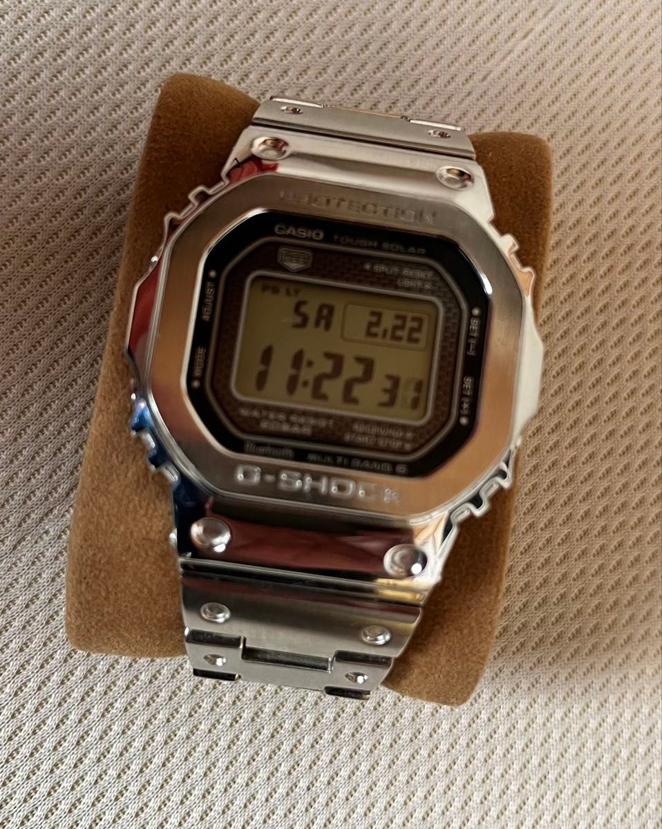 最終値下 美品 G-SHOCK GMW-B5000D-1JF シルバー タフソーラー 本体のみ 送料込み CASIO Gショック