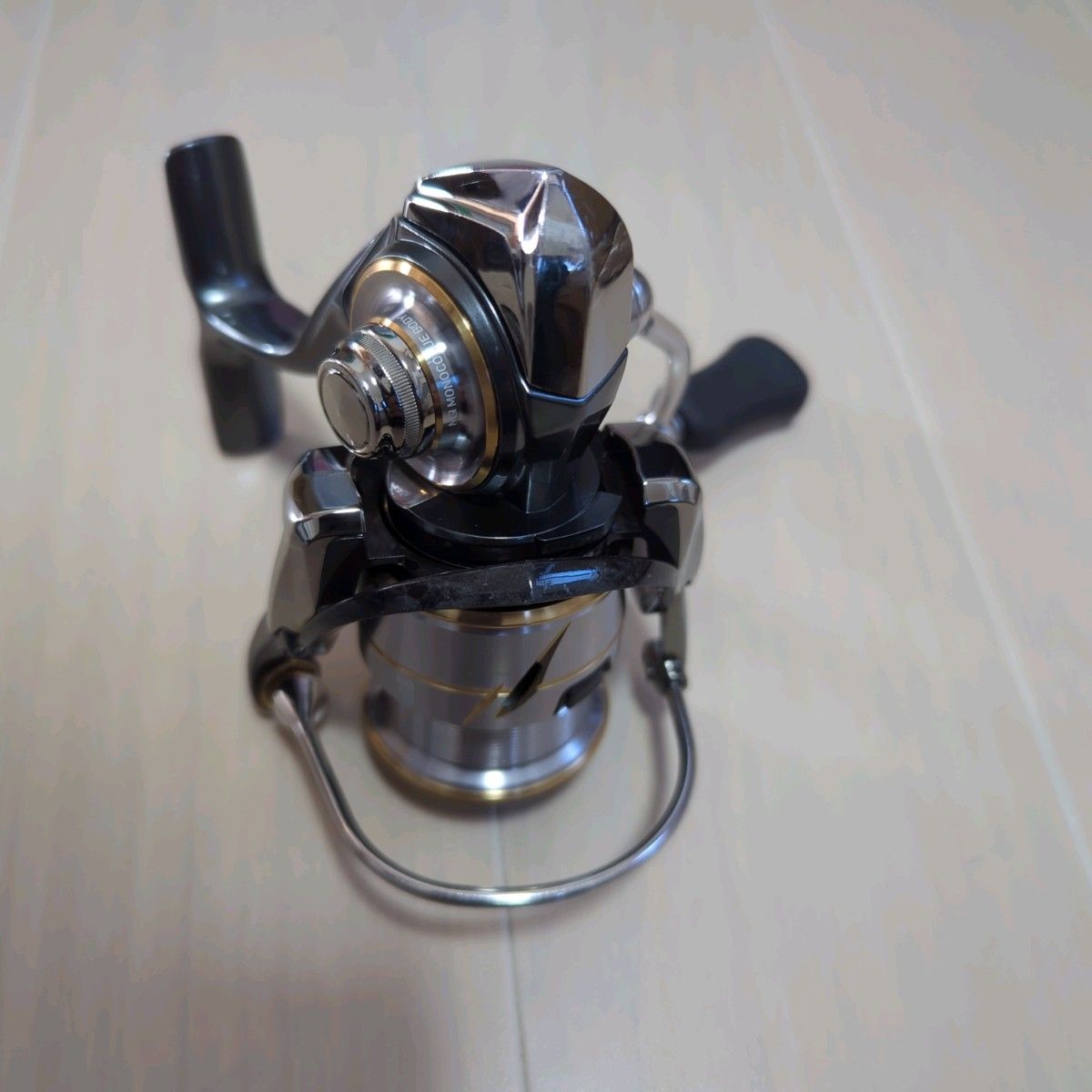 ダイワ 20 ルビアス FC LT 2000S 日本製 JAPAN DAIWA LUVIAS ダイワ 20 ルビアス FC LT 2000S 日本製 JAPAN DAIWA LUVIAS