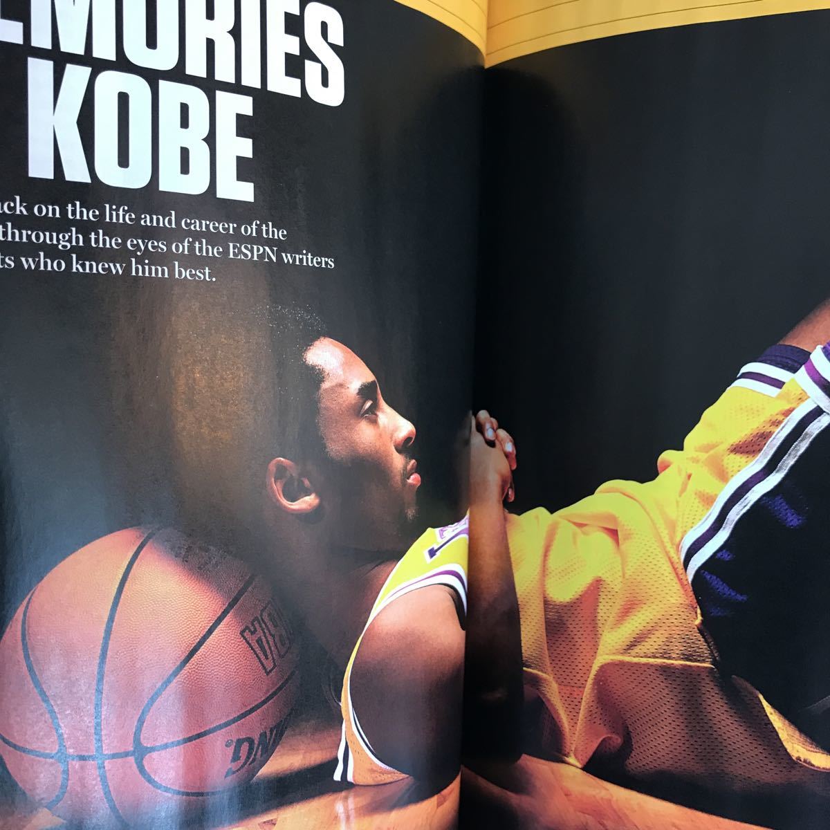 * специальный продажа *ESPN специальный версия Kobe Bryant ~An Extraordinary Life 1978~2020~ko- Be Brian to..книга@( Mucc )* Япония из отправка 