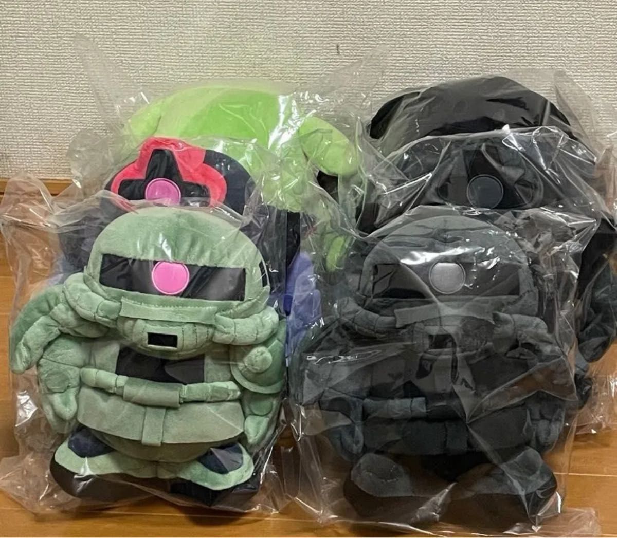 フラグメント ガンダム バンダイ ぬいぐるみ ハロ ザク ドム フラグメント ガンダム バンダイ ぬいぐるみ ハロ ザク ドム