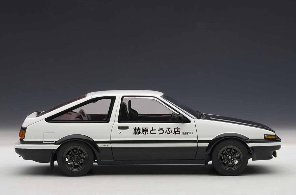 未開封 1/18 ダイキャスト AUTOart トヨタ スプリンタートレノ AE86 頭文字 イニシャルD コミックバージョン 藤原拓海_画像2