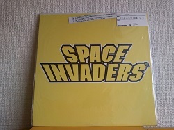 テクノ VA / Space Invaders Vol 2 12インチ新品です。_画像1