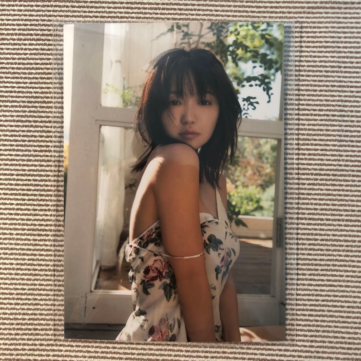 大原優乃 サイン入り写真集 √25 イベント限定生写真付き 大原優乃 サイン入り写真集 √25 イベント限定生写真付き