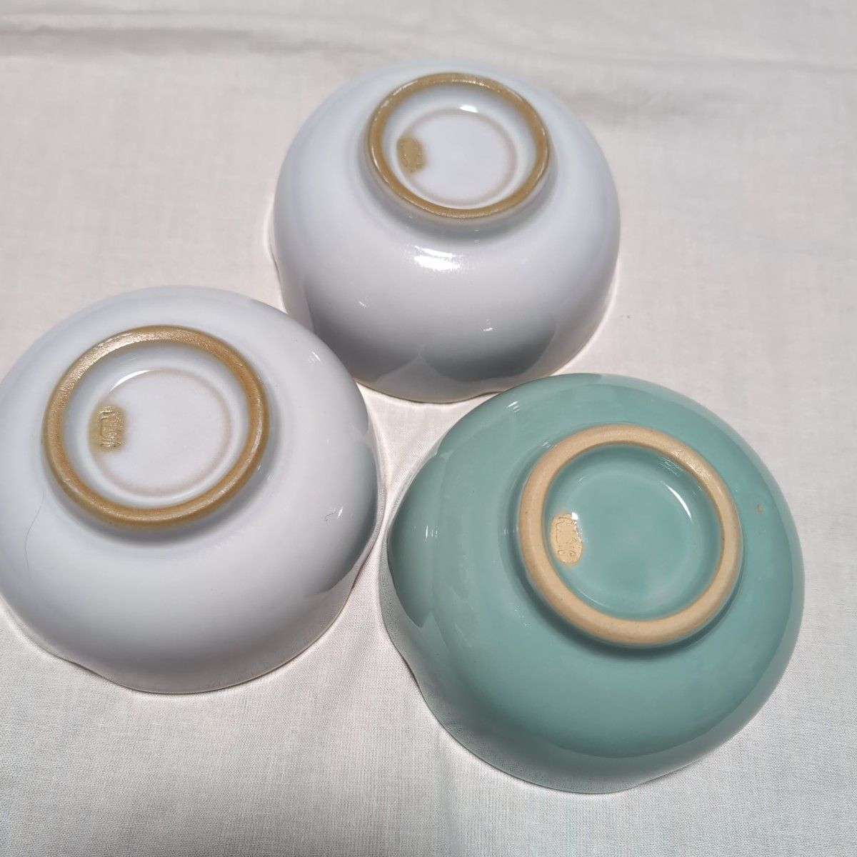 陶器 食器セット 3個 白 緑 箱付き 小鉢 皿 食器|Yahoo!フリマ 陶器 食器セット 3個 白 緑 箱付き 小鉢 皿 食器|Yahoo!フリマ