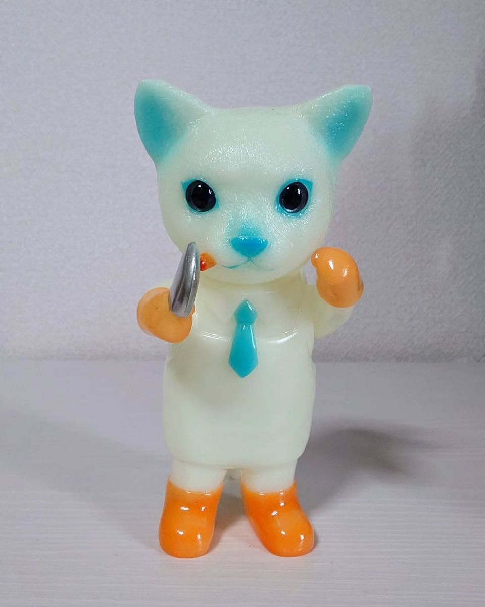 キムラトイ HEAD X SWAP BUTCHER ジャッカロープ コンビクト キムラトイ HEAD X SWAP BUTCHER ネコの肉屋さん 蓄光