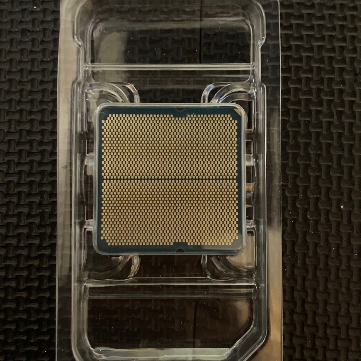 AMD Ryzen 7 9800X3D バルク品 未使用|Yahoo!フリマ(旧PayPay AMD Ryzen 7 9800X3D バルク品 未使用|Yahoo!フリマ(旧PayPay