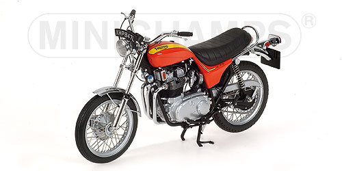 お試し価格!】 □PMA 1/12 レッド ハリケーン トライアンフ 1973
