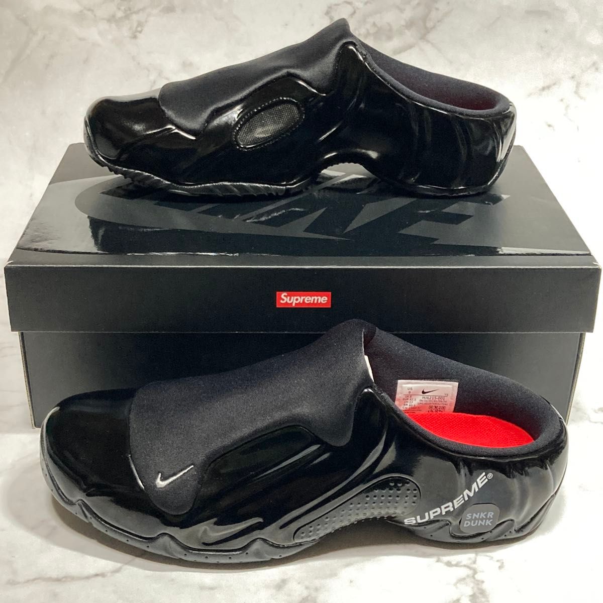 シュプリーム × NIKE クロックポジット ブラック 黒タグ付き シュプリーム × NIKE クロックポジット ブラック 黒タグ付き