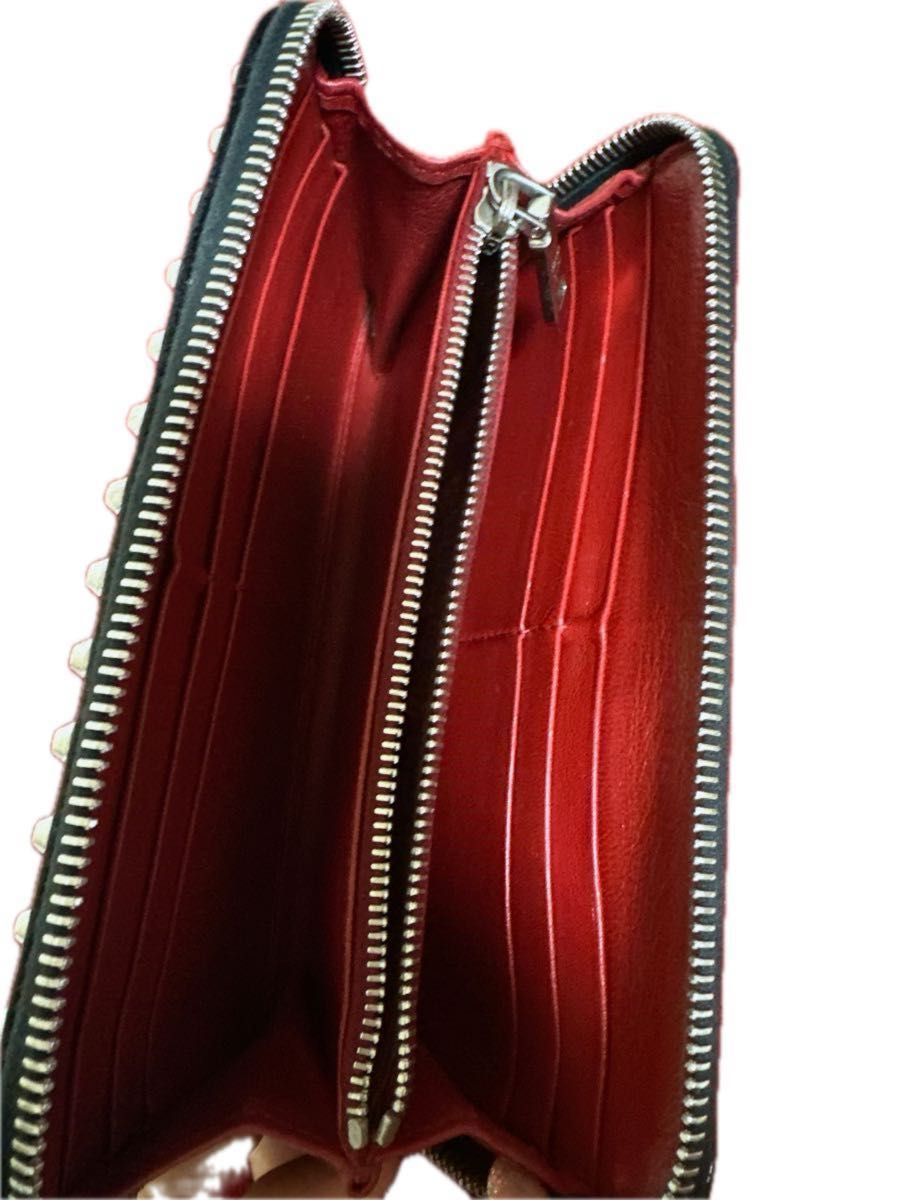 PRADA プラダ スタッズ ロゴ エナメルレザー ファスナー 長財布 PRADA プラダ スタッズ ロゴ エナメルレザー ファスナー 長財布