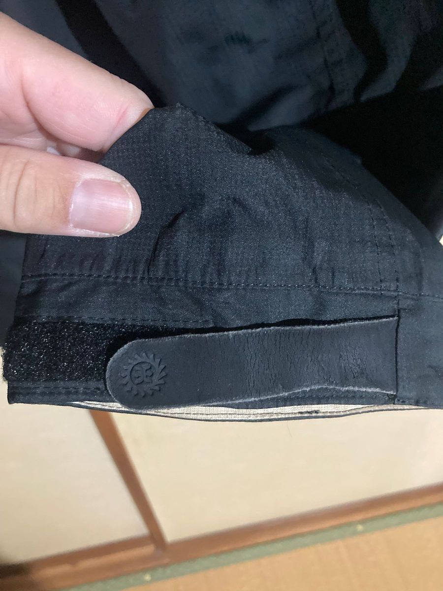 wtaps マウンテンパーカー ブラック 黒ストライプ XL ダブル wtaps マウンテンパーカー ブラック 黒ストライプ XL ダブル